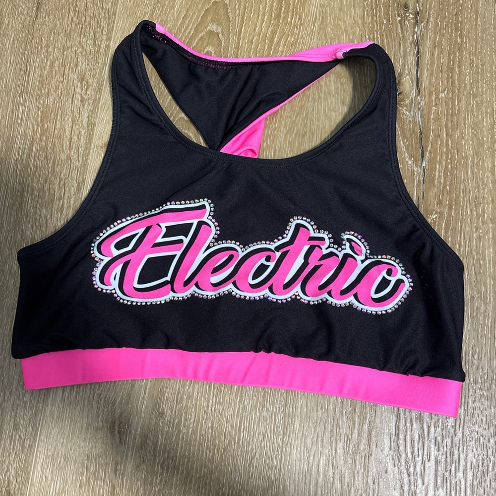 Athletic wear: CA ALLSTARS, lululemon, Nike, ivivva, etc